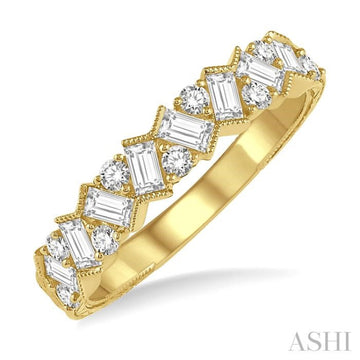 5/8 Ctw Zigzag Baguette and Round Cut Diamond Band in 14K Yellow Gold